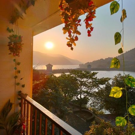 Portofino Lejlighed Lavasa Eksteriør billede